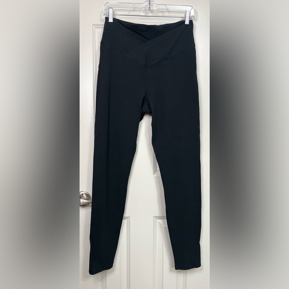 Victoria’s Secret PINK Asymmetrical Leggings